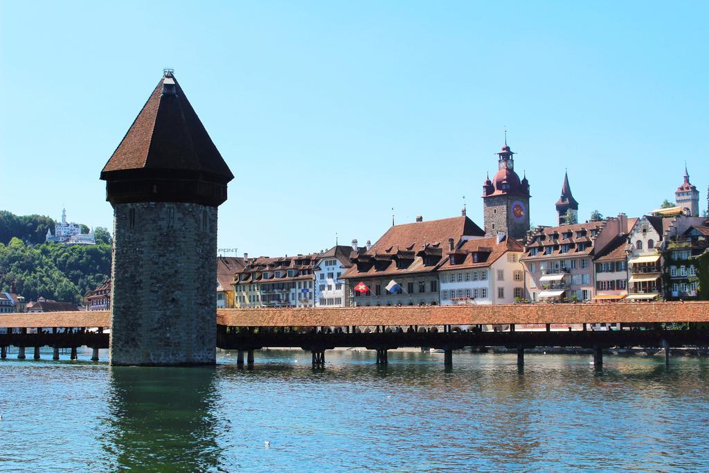 Hitrental Old Town Apartments Lucerna Exterior foto
